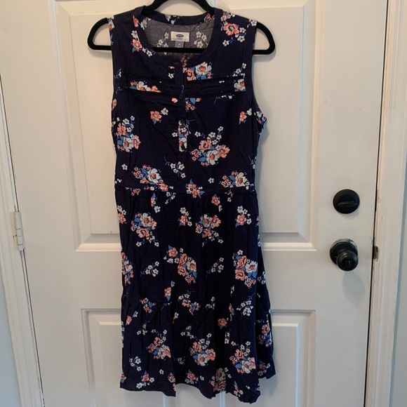 Old navy floral tired dress - Picture 1 of 4